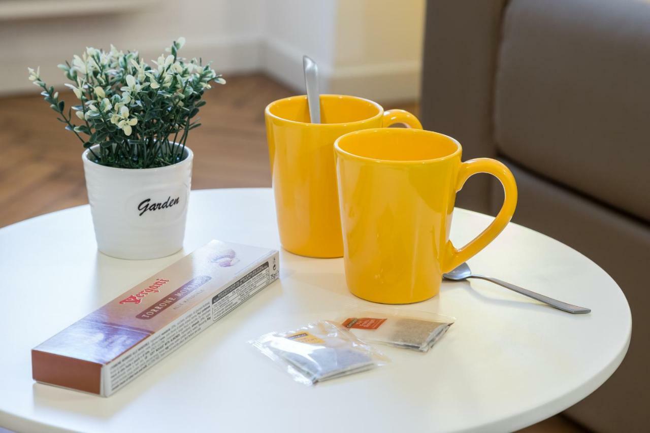 Cosy Malte Apartment Menton Bagian luar foto