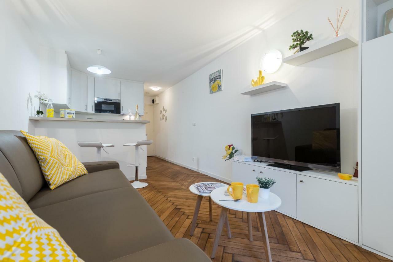Cosy Malte Apartment Menton Bagian luar foto